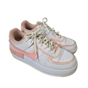 Nike Women's Athletic Shoes - White and Pink
